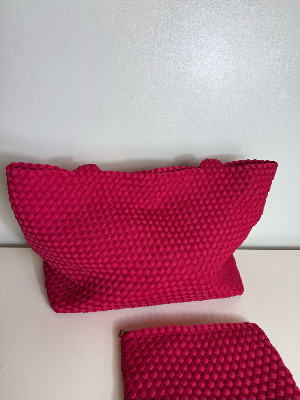 Sol and Selene Neoprene Tote Bag Set Bright Pink Large Beach Casual Summer - Picture 3 of 13
